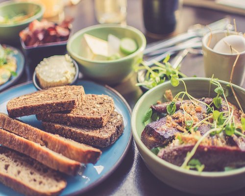 A balanced homemade lunch plate
